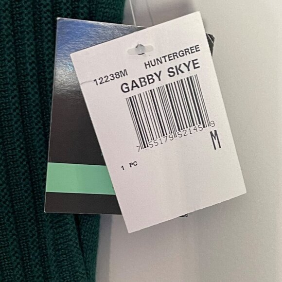 NWT Gabby Skye Hunter Green Textured Knit Dress Medium NEW - Picture 6 of 9